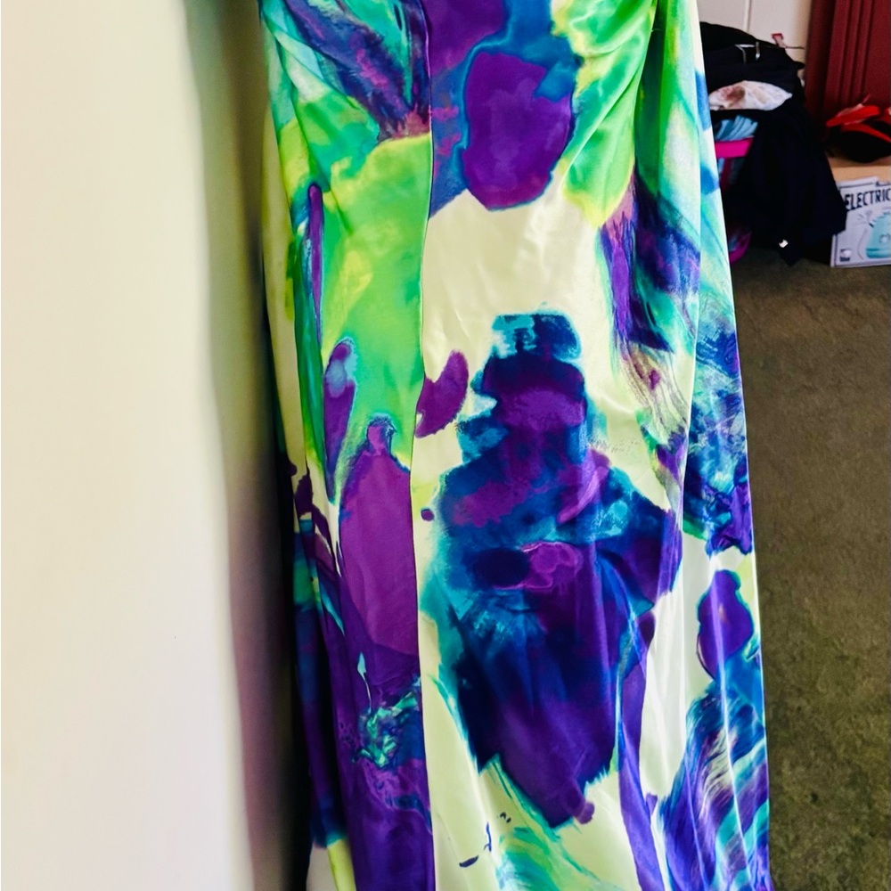Masquerade XS Strapless Watercolor Dress in Purple and Green with Beaded Bodice - Picture 10 of 16